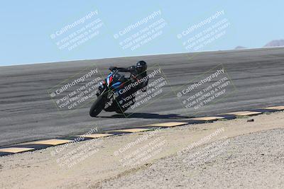 media/Oct-13-2025-Moto Forza (Mon) [[a66d839500]]/4-C Group/Session 2 (Bowl)/